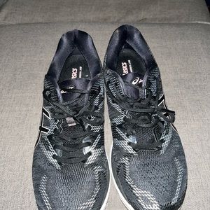 ASICS Gel Nimbus 20 size 12